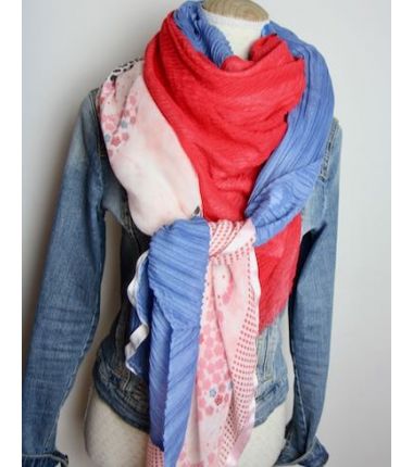 Foulard cousu grand carré