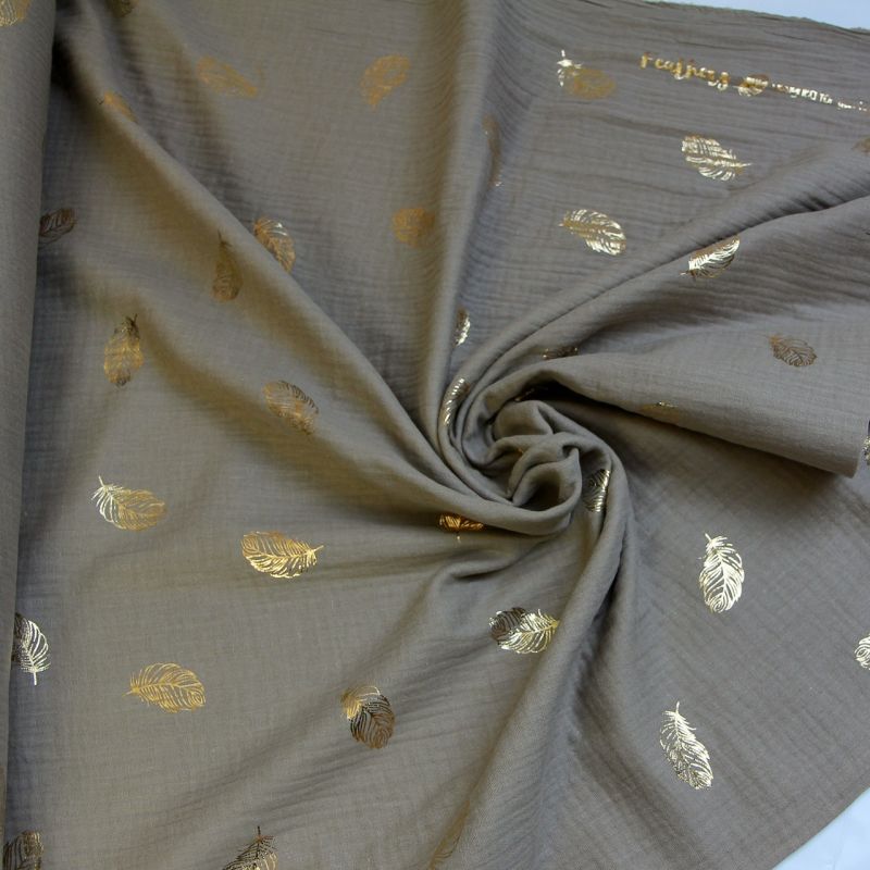 Double gaze taupe feathers or