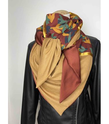 Foulard triangle November